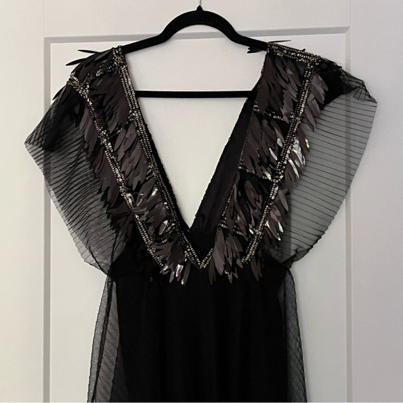 NWOT stunning gauzy witchy floaty sequined  flutter sleeved maxi dress - Picture 8 of 9